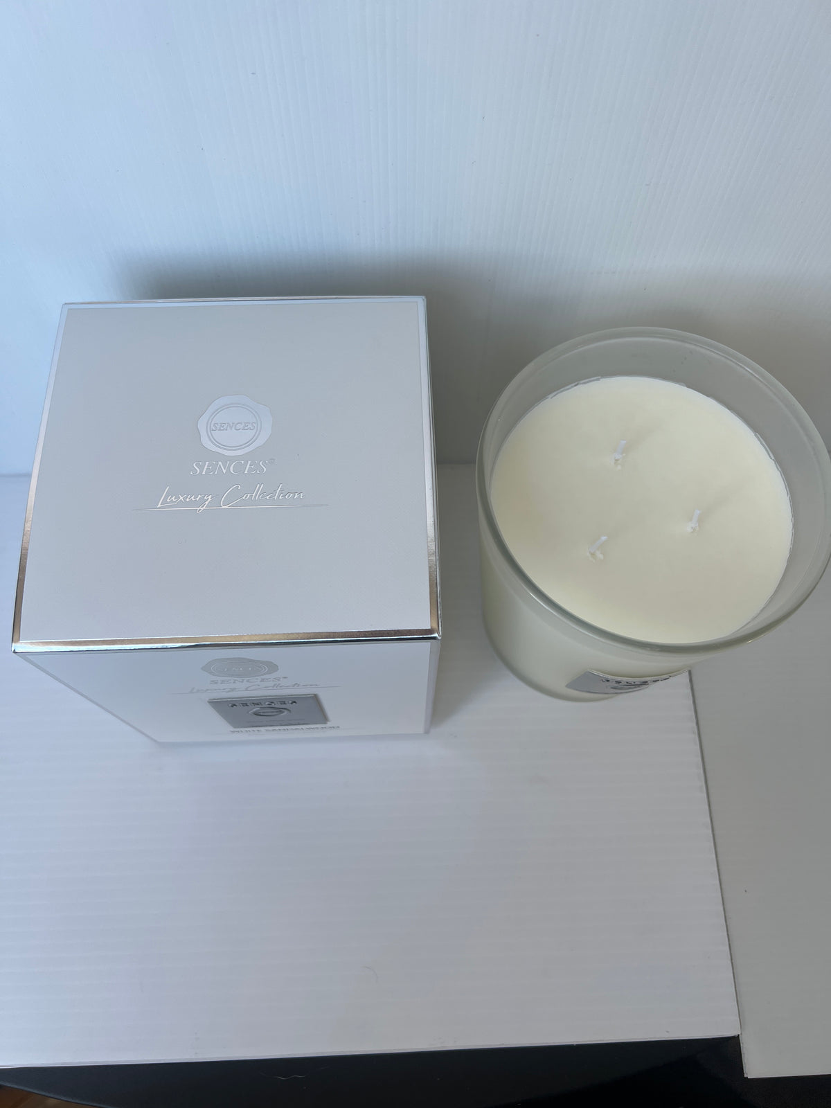 Sences White Sandalwood 900g Luxury Collection Candle