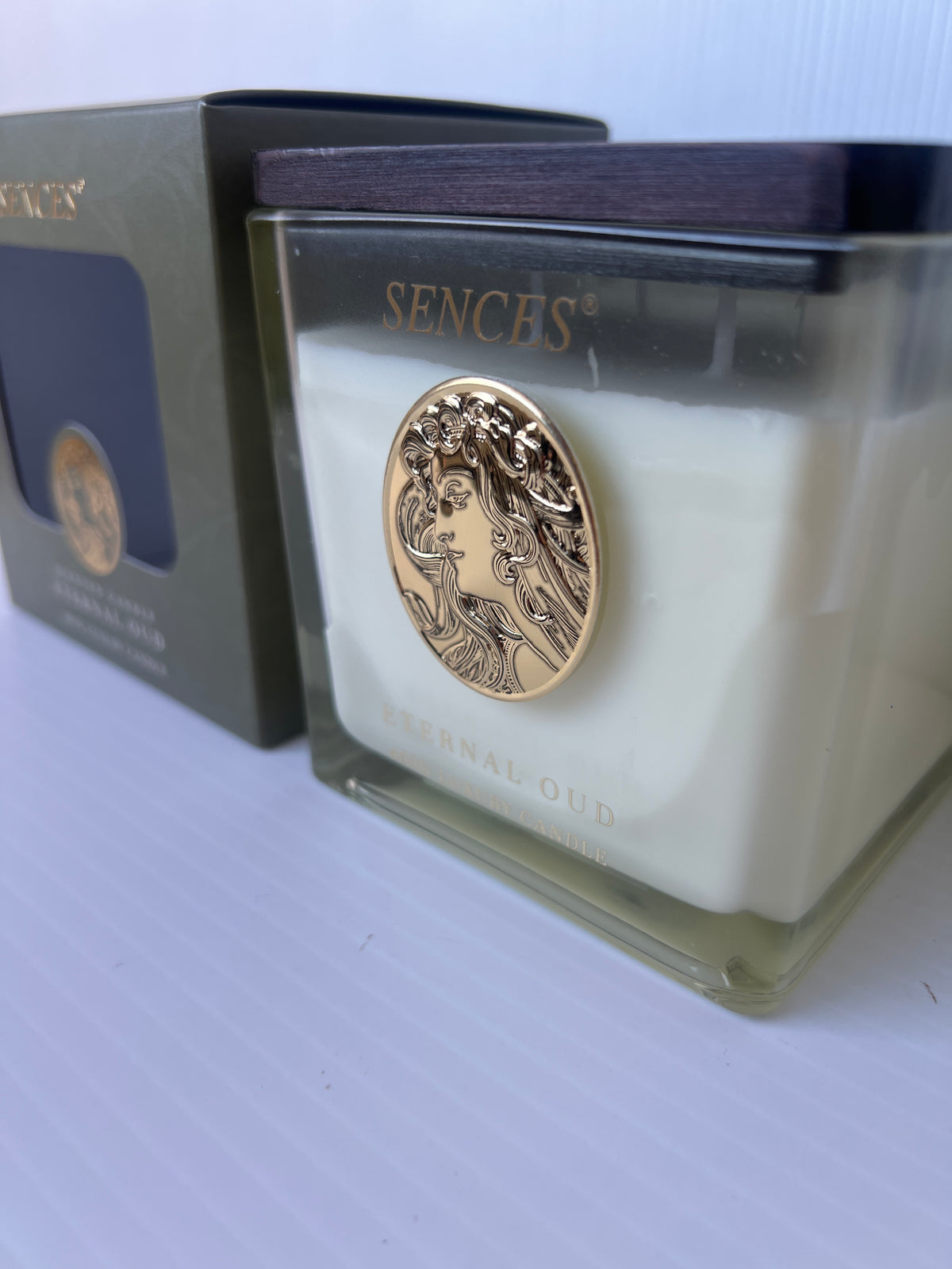 Sences Eternal Oud 460g Celestial Luxury Candle